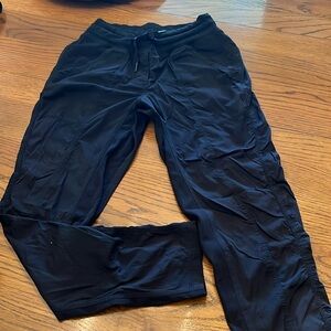 Lulu joggers